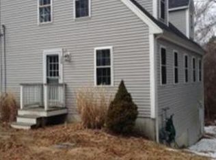 338 Plymouth Ave, Wareham, MA 02571