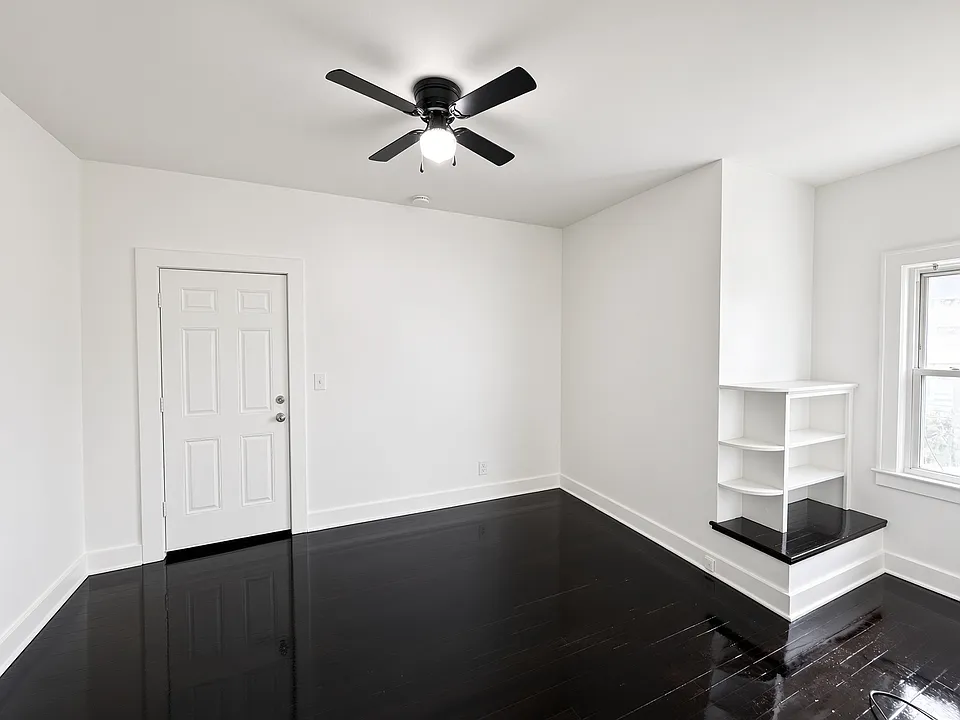 13 S Knight Ave #2