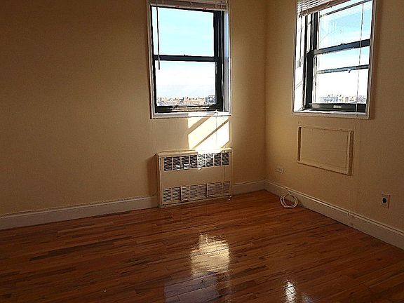 4th image of 411 E 26th St #7B