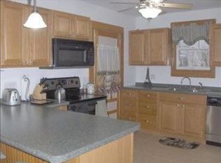 215 S Main St, Slippery Rock, PA 16057