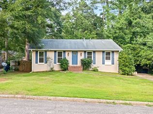 886 Cherokee Rd, Auburn, AL 36830
