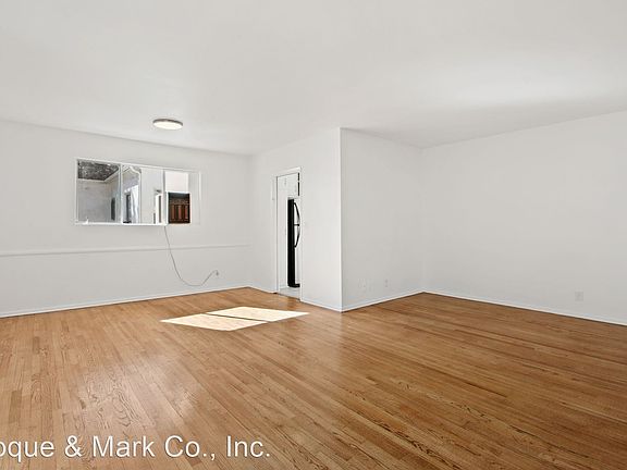 5th image of 907 S Holt Ave APT 3