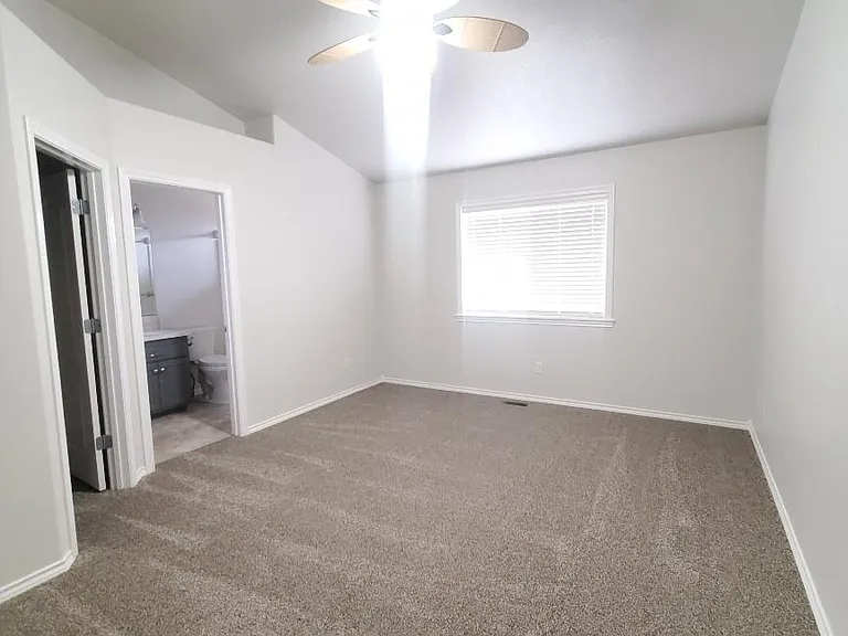 4111 E Iris Ct — Photo 8