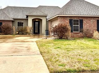5914 Toria Dr, Alexandria, LA 71303