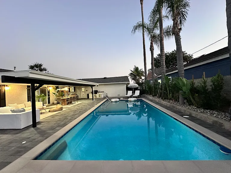 Nichols Dr — Photo 2