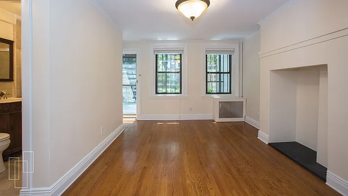 Rented by Garfield Realty  | media 41