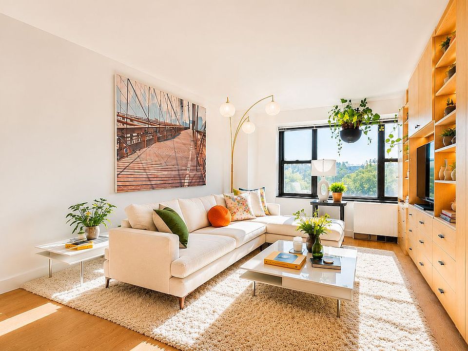 1st image of 85 Livingston St APT 3F