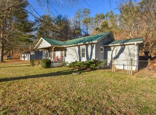 9375 Bryson City Rd, Franklin, NC 28734