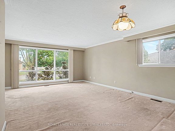 4th image of 110 Celestine Dr