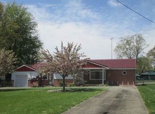 1101 N Rector Ave, Robinson, IL 62454