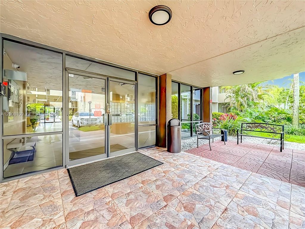 777 S Federal Hwy APT Rp615, photo 5