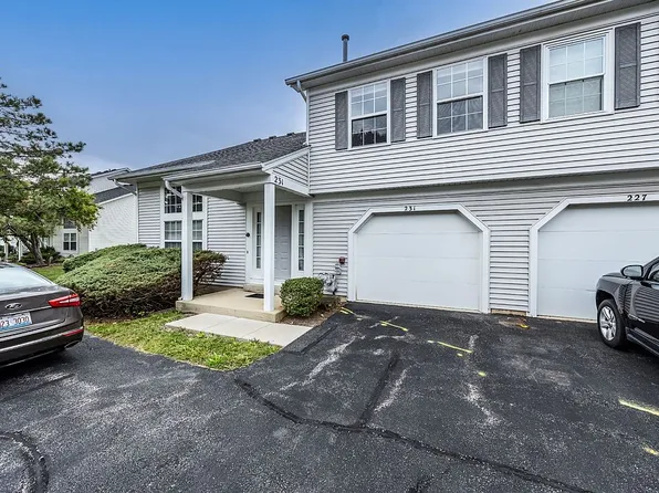 231 Teak Ln, Streamwood, IL 60107