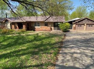3130 S Ingram Ave, Sedalia, MO 65301
