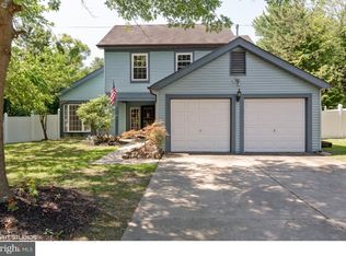 31 Blue Grass Rd, Clementon, NJ 08021