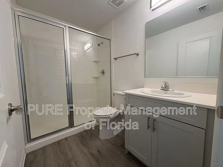 339 NE Sanchez Ave #103 — Photo 48