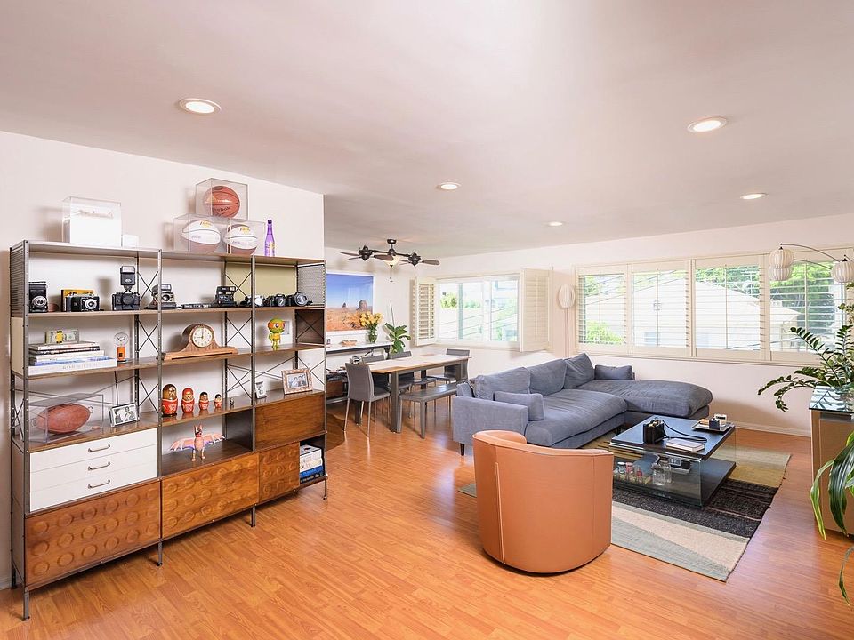 1st image of 1121 N Olive Dr #388