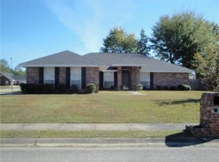 13635 Huntington Cir, Gulfport, MS 39503