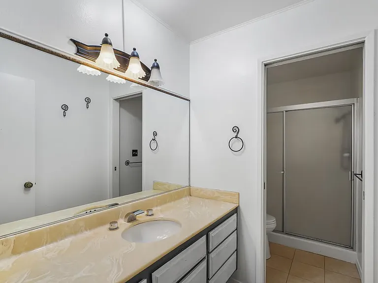 9000 Vanalden Ave #127 — Photo 15