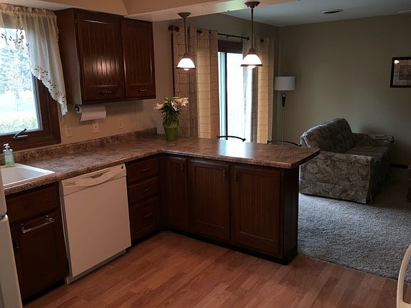 4th image of 703 Eastmor Dr