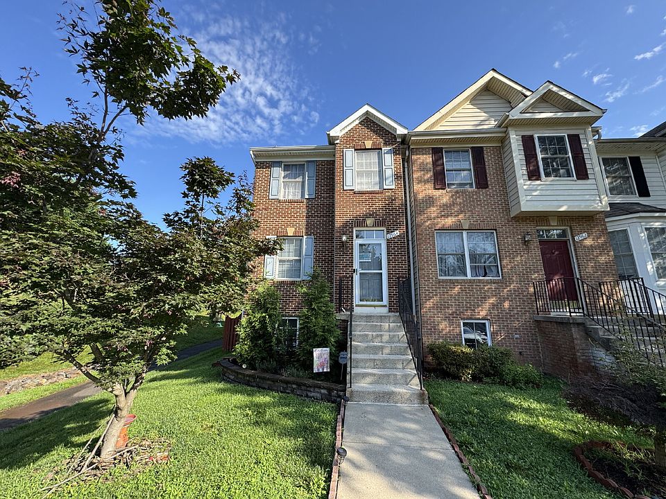 1st image of 12964 Pinehurst Greens Ct