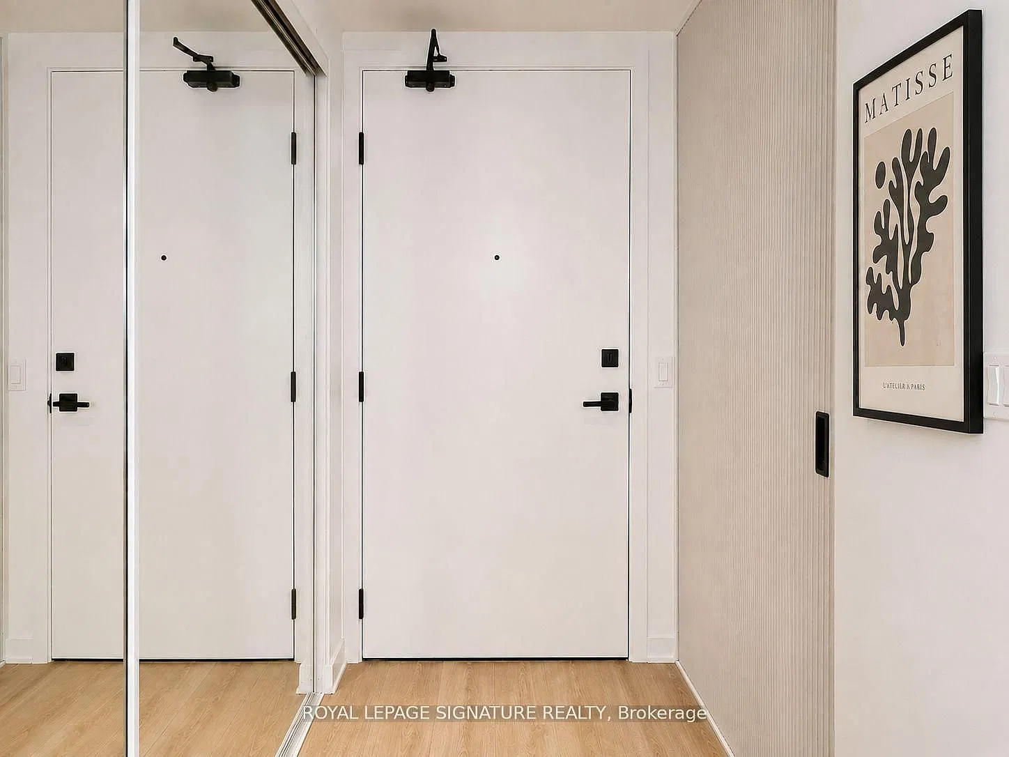 2 bed, $2,400 — Photo 3