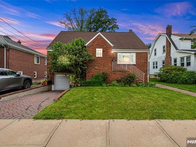 1009 Inwood Ter, Fort Lee, NJ, 07024