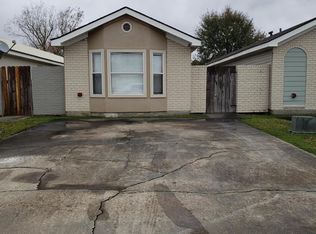 112 Cane Field Dr, Youngsville, LA 70592