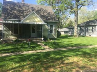 405 W Mulberry St, Chatham, IL 62629