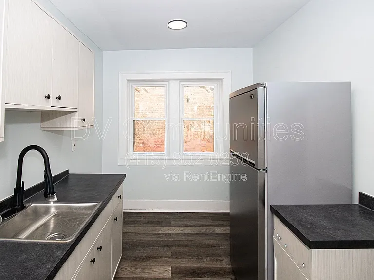 3300 E 149th St #10 — Photo 4