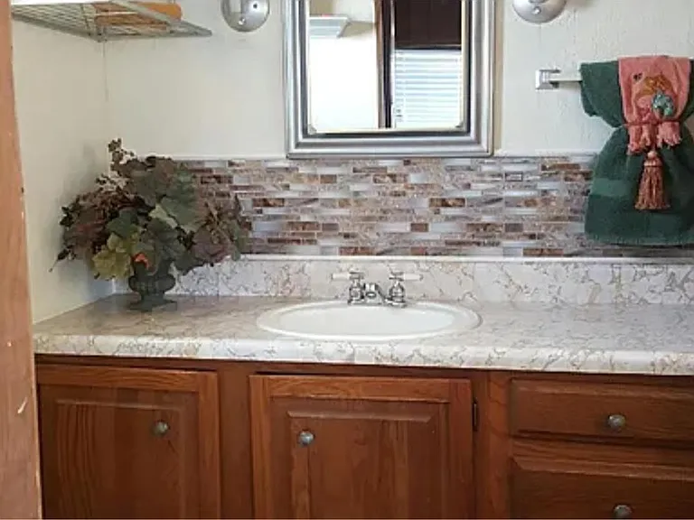 10977 N Log Rd — Photo 7