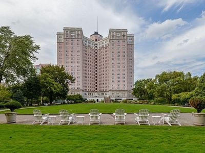 5555 N Sheridan Rd APT 511, Chicago, IL, 60640