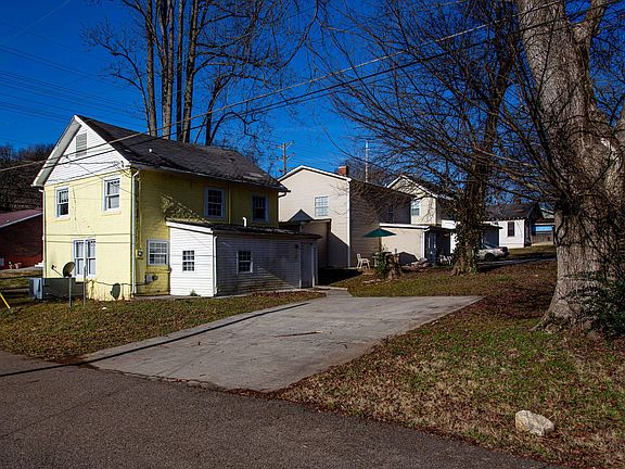3rd image of 1532 Wilder Pl