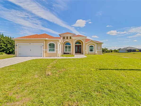 238 W Pine Valley Ln, Rotonda West, FL 33947