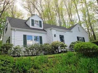 25 Drury Ln, Worcester, MA 01609