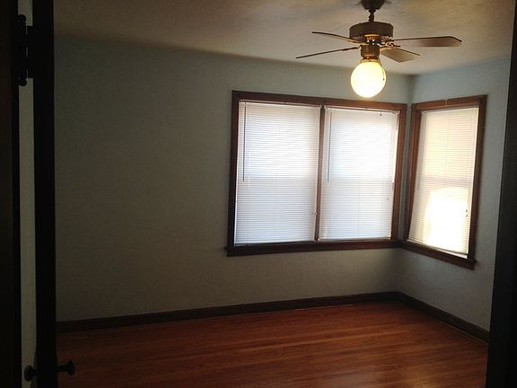 5th image of 6368 Bancroft Ave