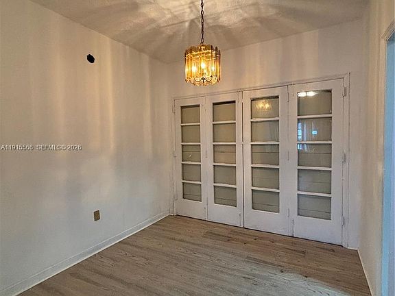 5th image of 808 NW 75th St