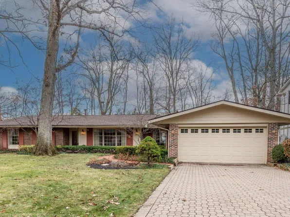 1389 Oakbourne Dr, Columbus, OH 43235