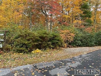 2nd image of Wild River Rd