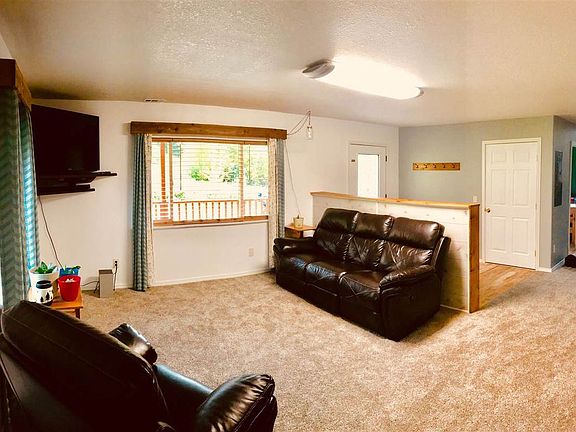 5th image of 325 Tipperary Ct
