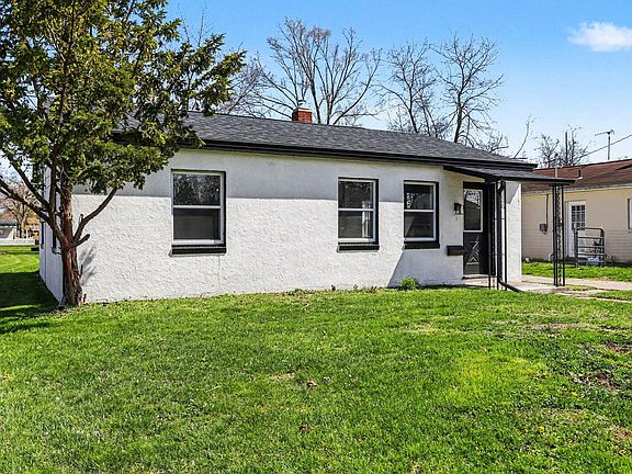 4th image of 322 Shaffmaster Ave