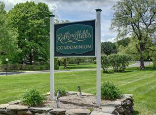 8 Rolling Hls #9, Lenox, MA 01240