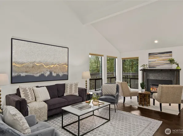 16905 NE 1st Street, Bellevue, WA 98008