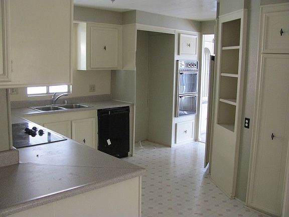 4th image of 24303 Woolsey Canyon Rd Spc 104