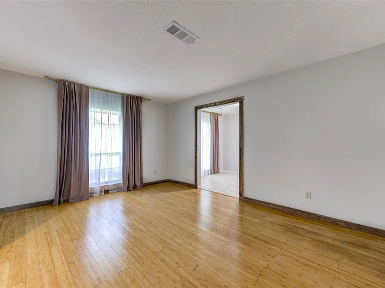 16019 Fathom Ln — Photo 30