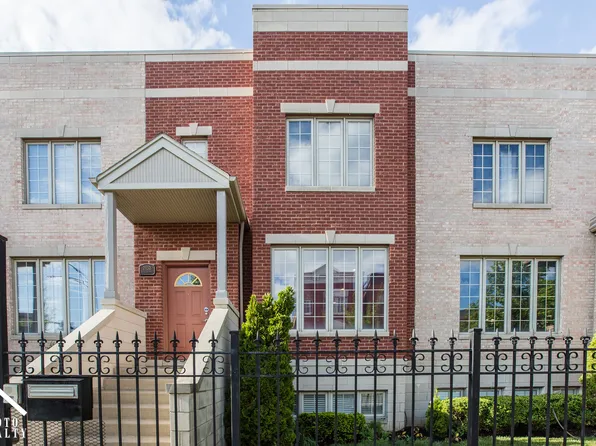 2952 W Warren Blvd, Chicago, IL 60612