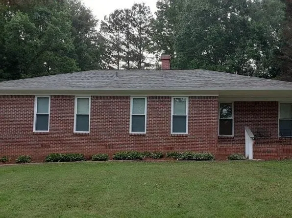 8441 Azalea Dr, Pinson, AL 35126
