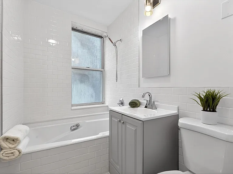 6045 Boulevard East #C9 — Photo 6