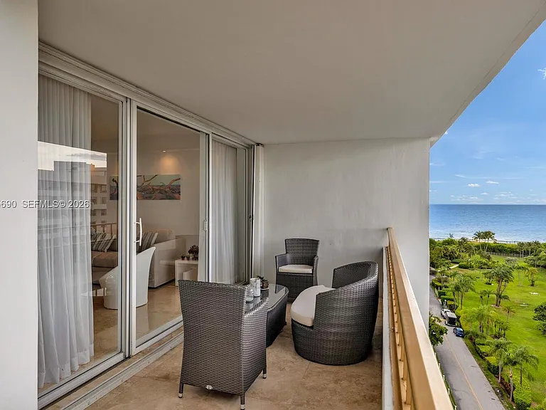 155 Ocean Lane Dr #1111 — Photo 6