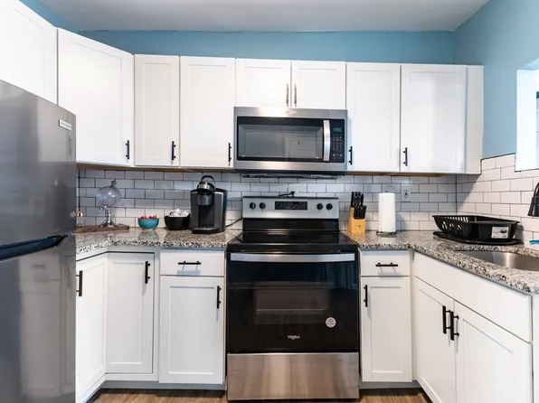 2 Siracusa Ter #3, Atlantic City, NJ 08401
