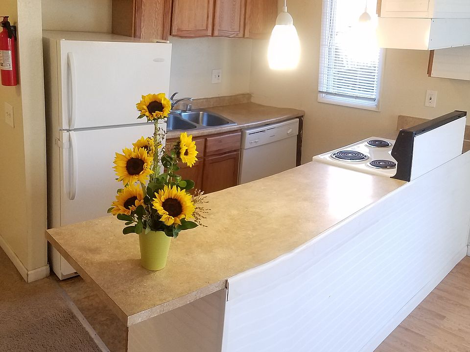 2nd image of 1023 W 26th Ave